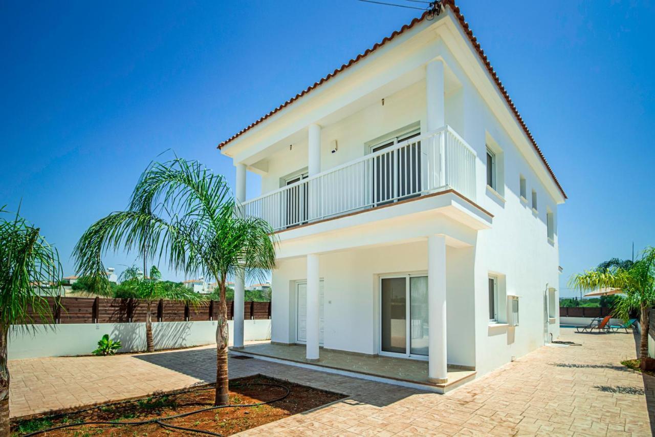 Nissi Villa Ourania アヤナパ エクステリア 写真